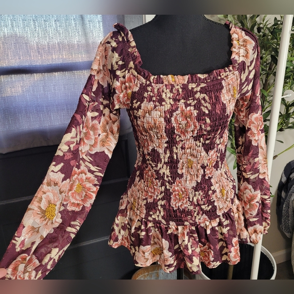 Chance & Destiny Smocked Floral Ruffled Wine Top With Semi Sheer Sleeves Medium